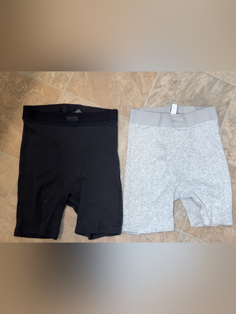 SKIMS High Waist Bike Shorts Duo - Black & Light Gray